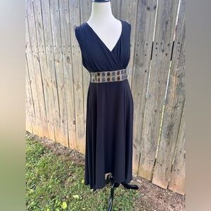 AGB women's vneck black maxi dress size 16